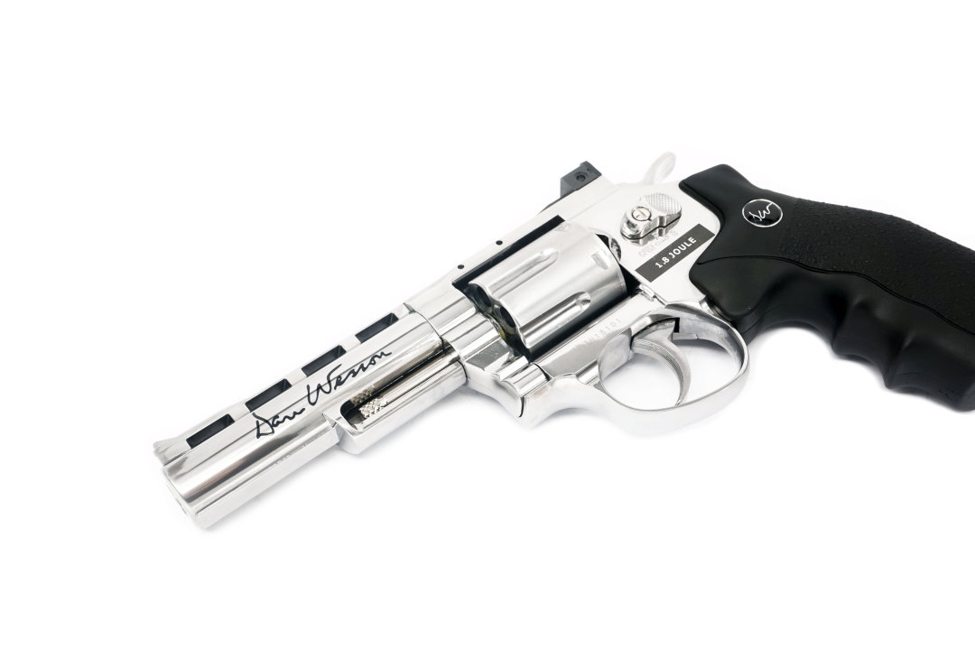 Dan Wesson 4 inch Revolver Silver (High Power) CO2