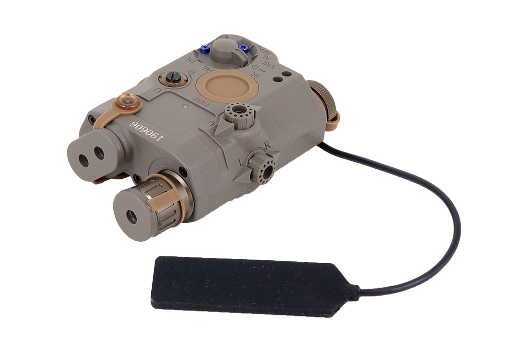 Element AN/PEQ-15 Illuminator / Laser Module Dark Earth